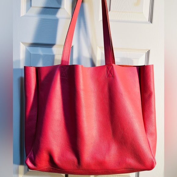 Handbags - Extra Large Pink Leather Tote